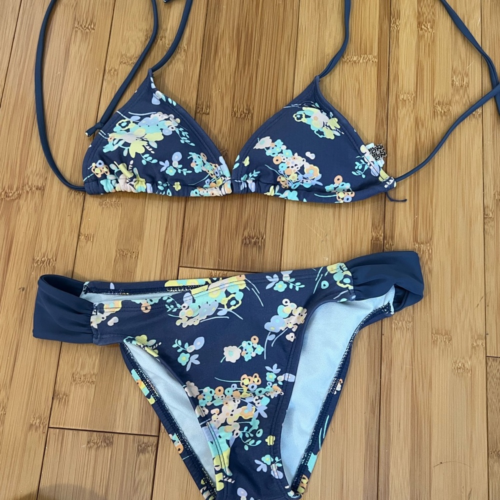 O’Neill Floral Bikini Set
